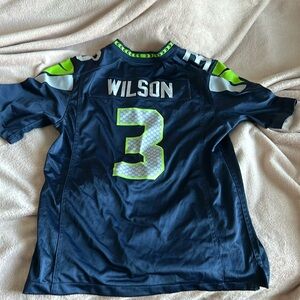 Barely used Seahawks jersey from a friend! (i’m more of an NBA fan)
